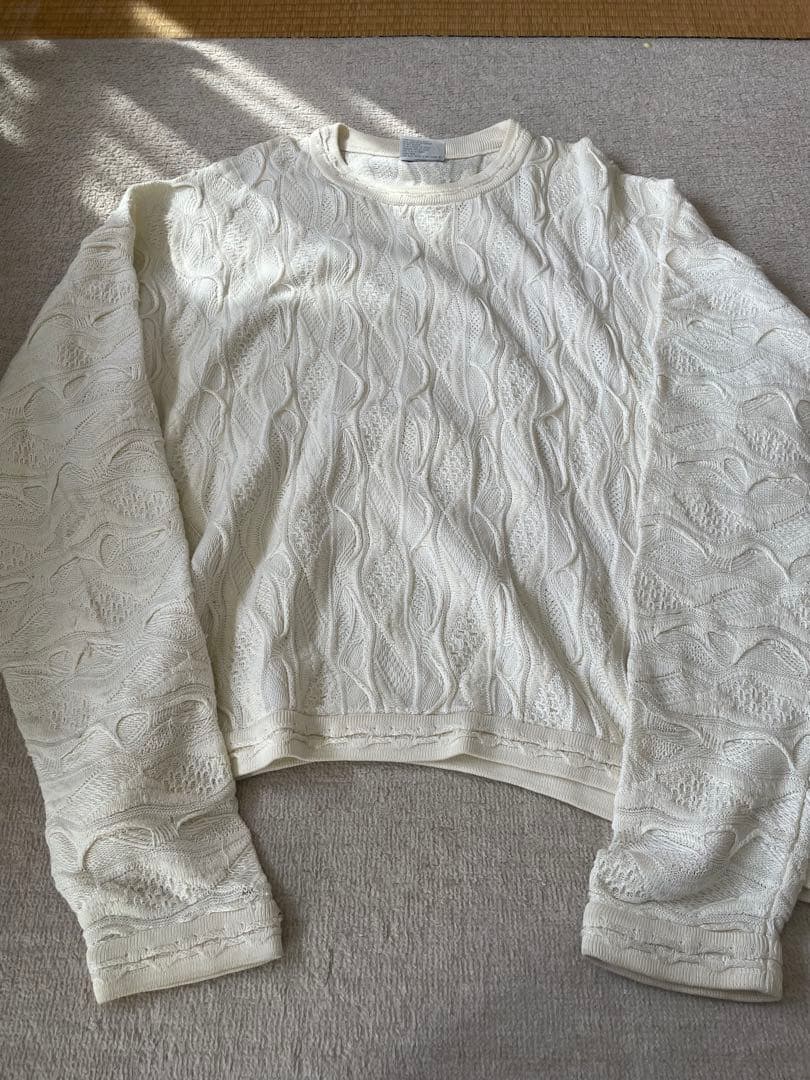 COOGI 単色　白　ニット