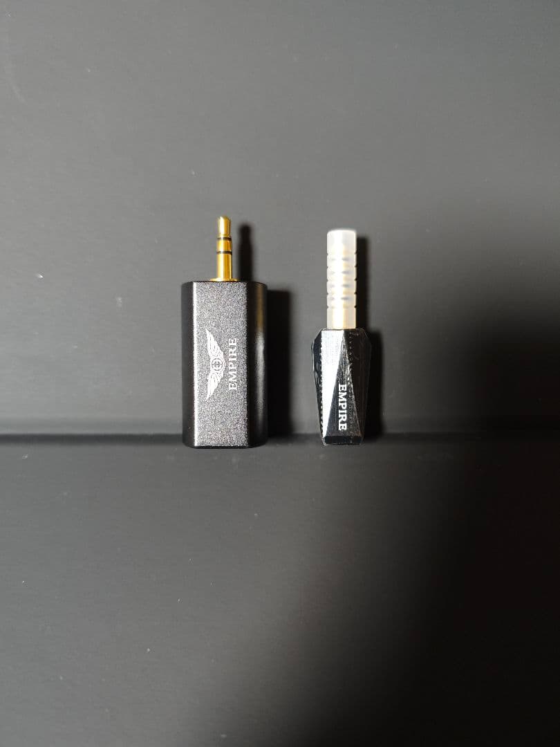 ほぼ未使用品 Astell&Kern　Empire Ears　Novus