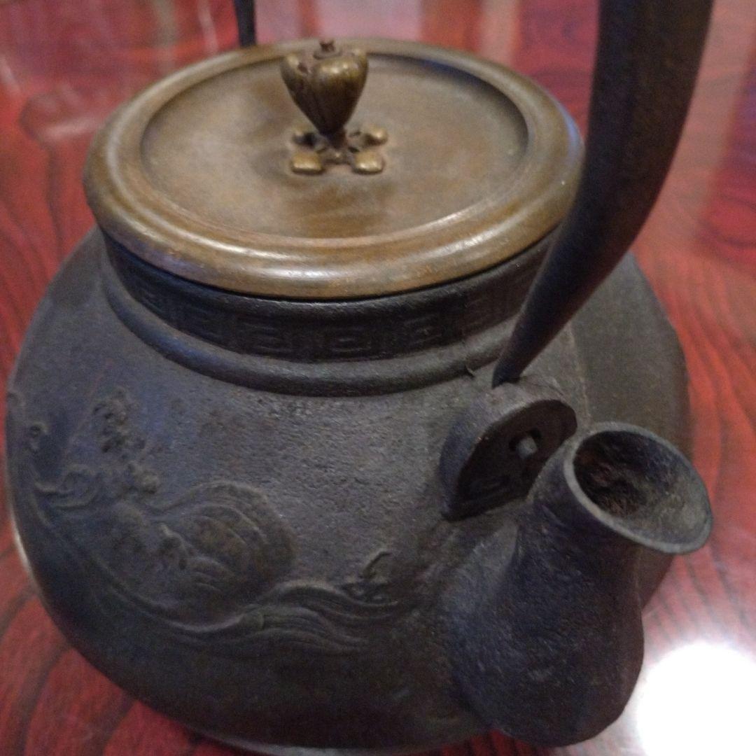 龍文堂の鉄瓶