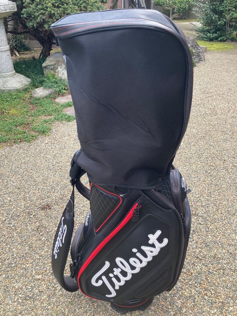 Titleist ゴルフバッグ 10型ブラック/レッド