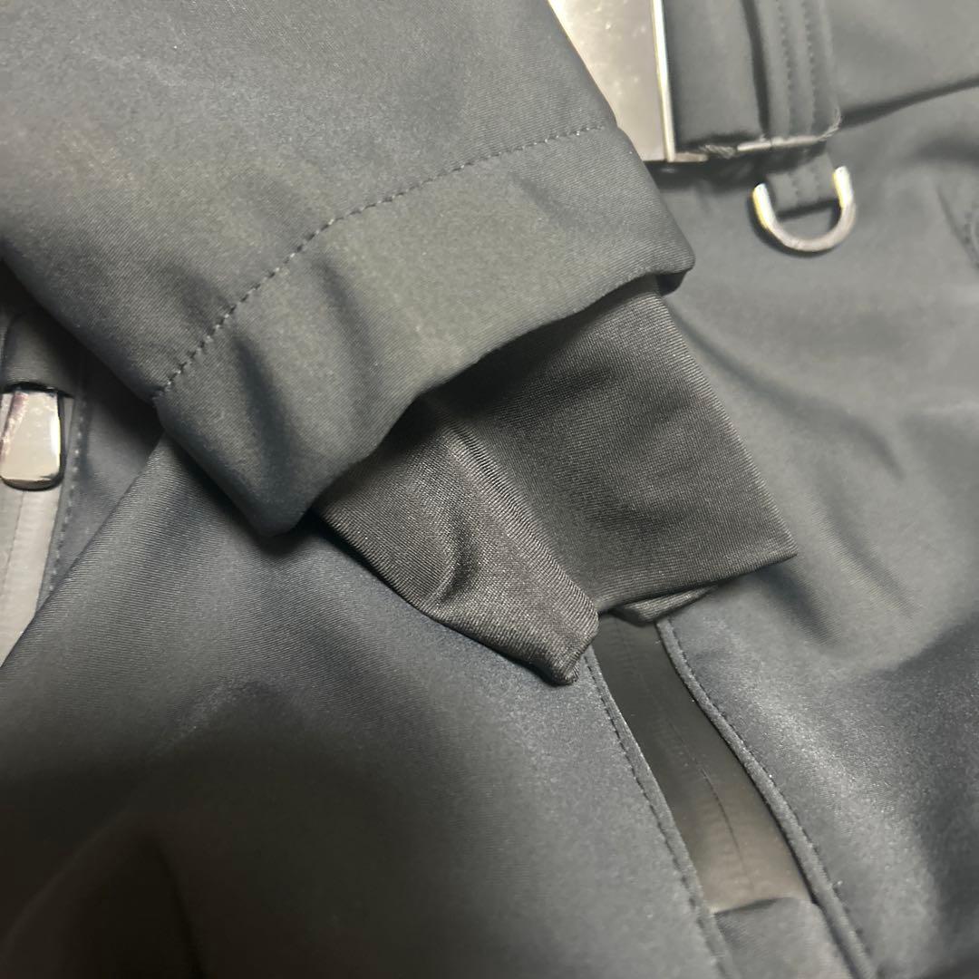 ●ZARA● WATER RESISTANT●スキーウェア●XS●
