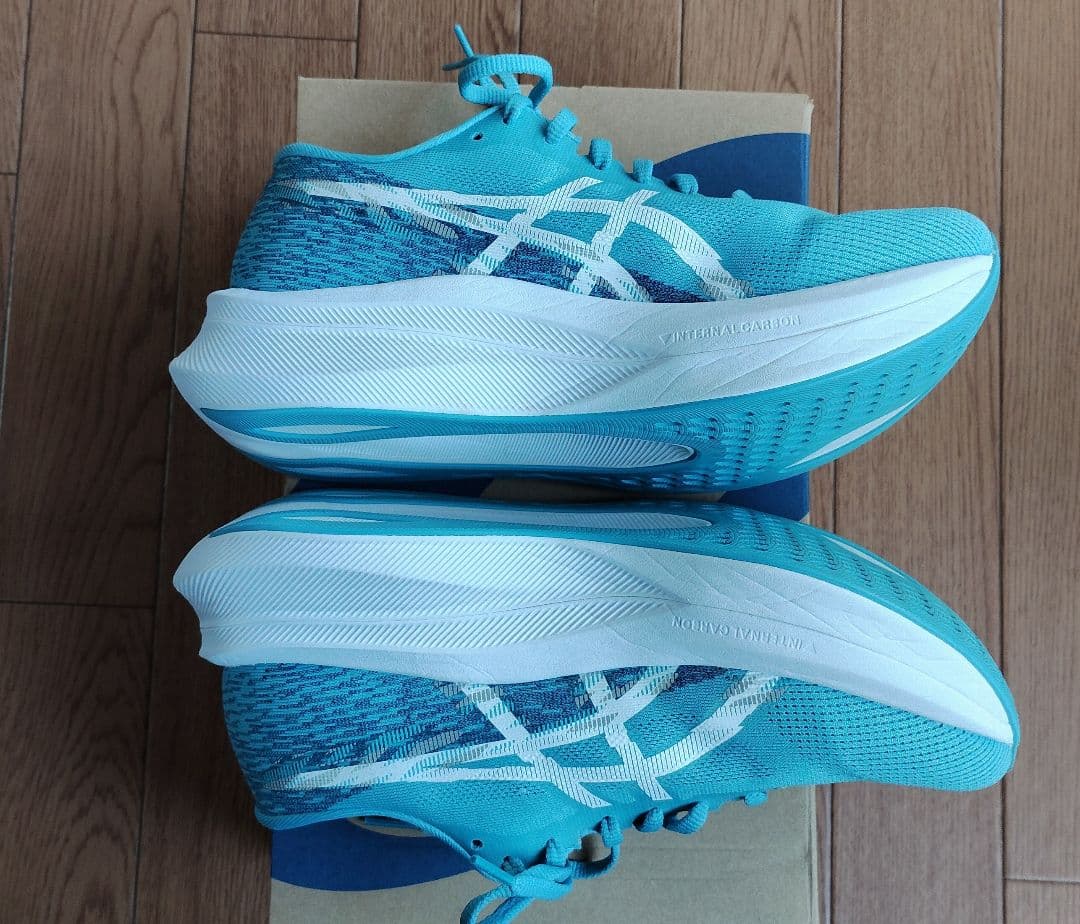 【美品】ASICS マジックスピード４ワイド【25.0 cm】