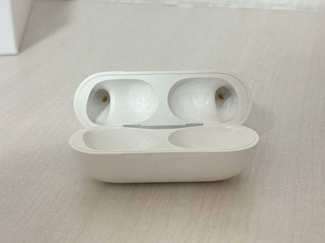 AirPods Pro 2 本体 ホワイト