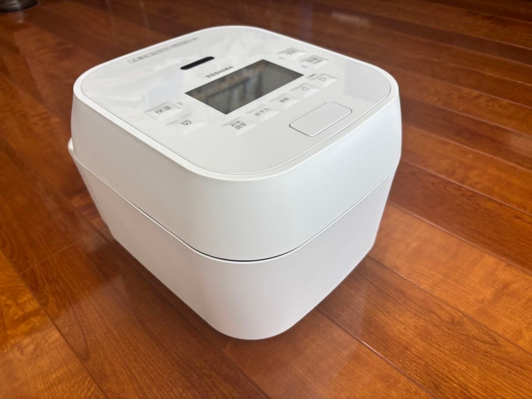 TOSHIBA RC-10HGW 真空圧力IHジャー 炊飯器 25年製