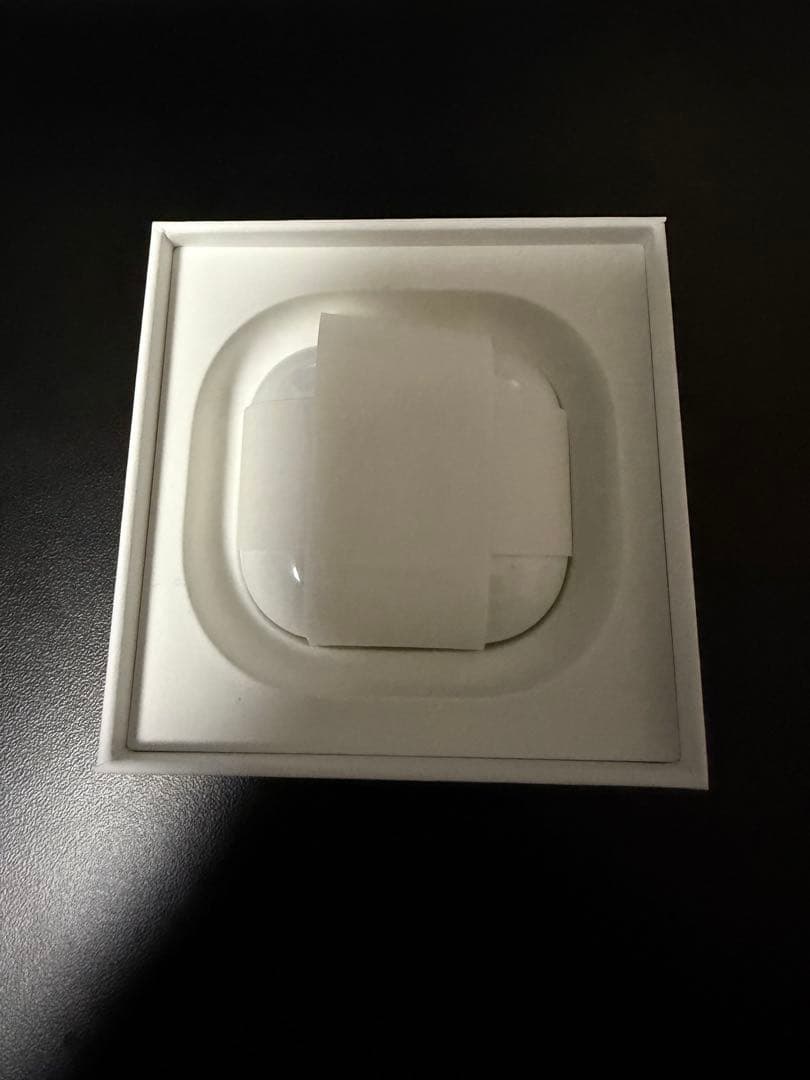 【未使用】Apple AirPods 4 アクティブノイズ キャンセリング搭載