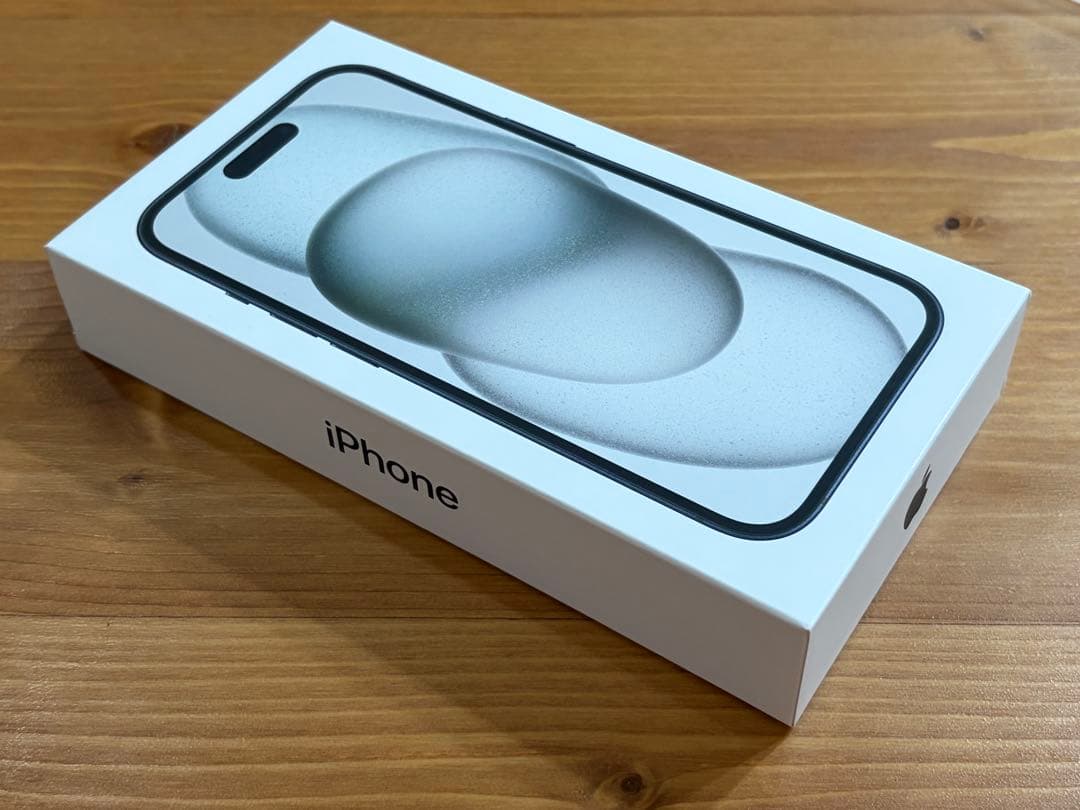 Apple iPhone 15 128GB ブラック