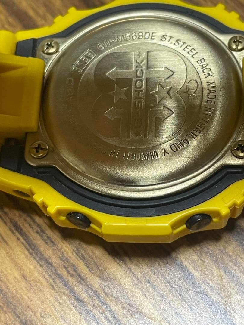 G-SHOCK イエロー デジタル腕時計 GW-M5630E