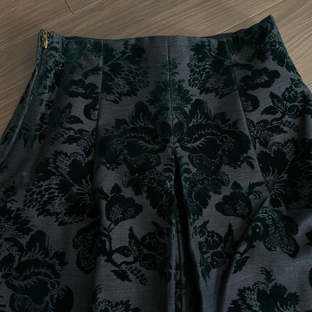 TOGA トーガ 総柄スカート キュロット レザースカート ダマスク柄