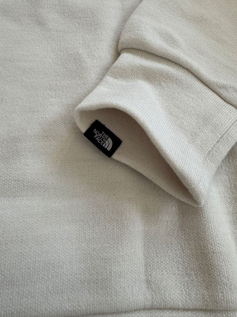 THE NORTH FACE ハーフジップスウェット L ホワイトNT12046