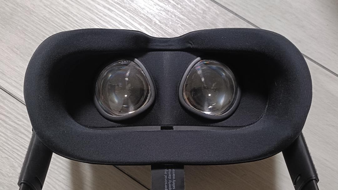 【付属品完備・動作確認済】 Quest 64GB VRヘッドセット