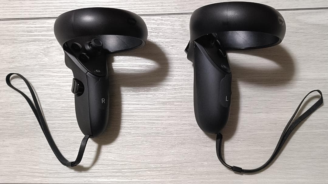 【付属品完備・動作確認済】 Quest 64GB VRヘッドセット