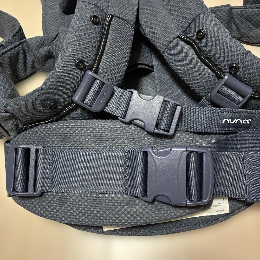 美品！NUNA ヌナ　カドルクリック　抱っこ抱っこひも　デニムカラー