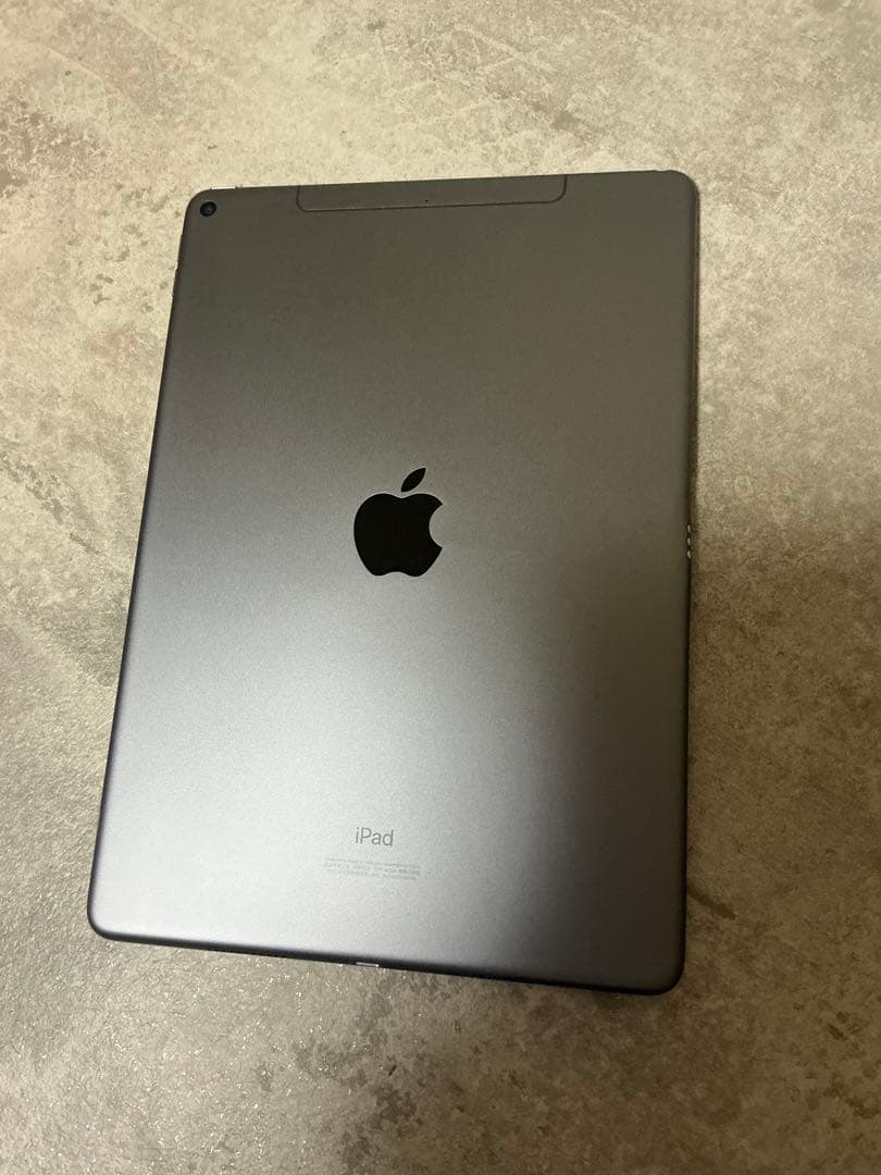 【ジャンク】　iPad Air 3世代　スペースグレー 本体
