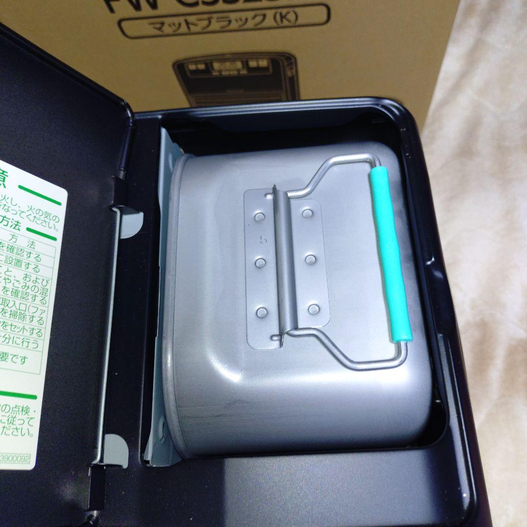 ダイニチ 石油ファンヒーター FW-C3323KC マットブラック美品★