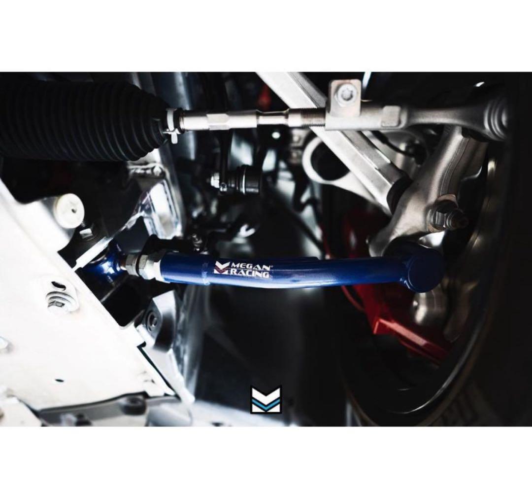 フロントロアキャンバーアーム BMWM2F82 F83 M4 メーガンレーシング