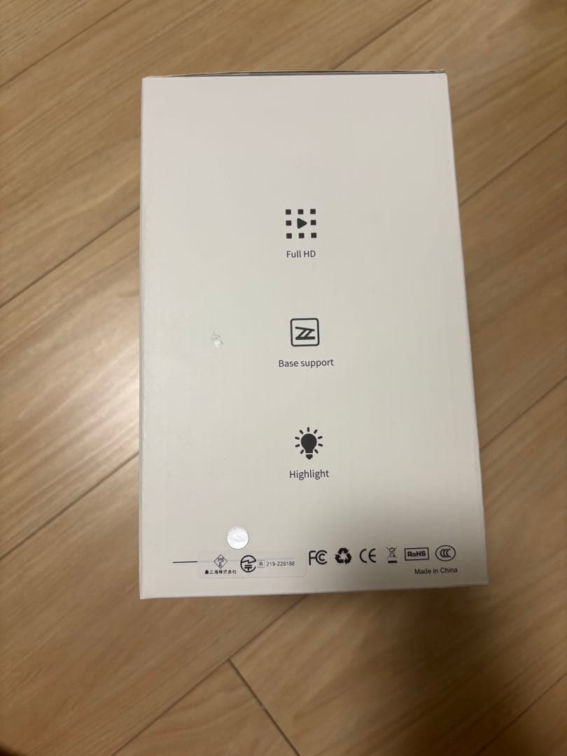 LCDプロジェクター フルHD