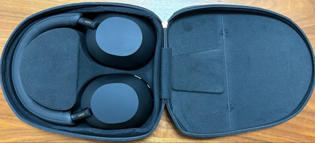 【極美品】ソニー WH-1000XM5 ブラック