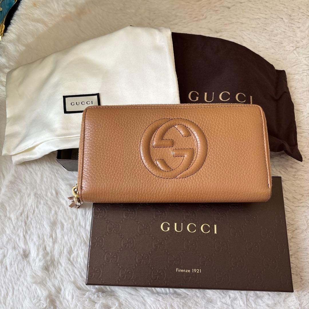 GUCCI ソーホー長財布