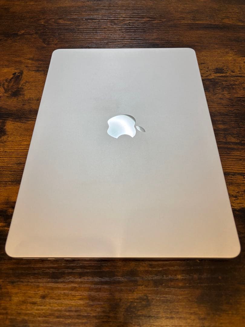 Apple MacBook Air M2 2022年モデル