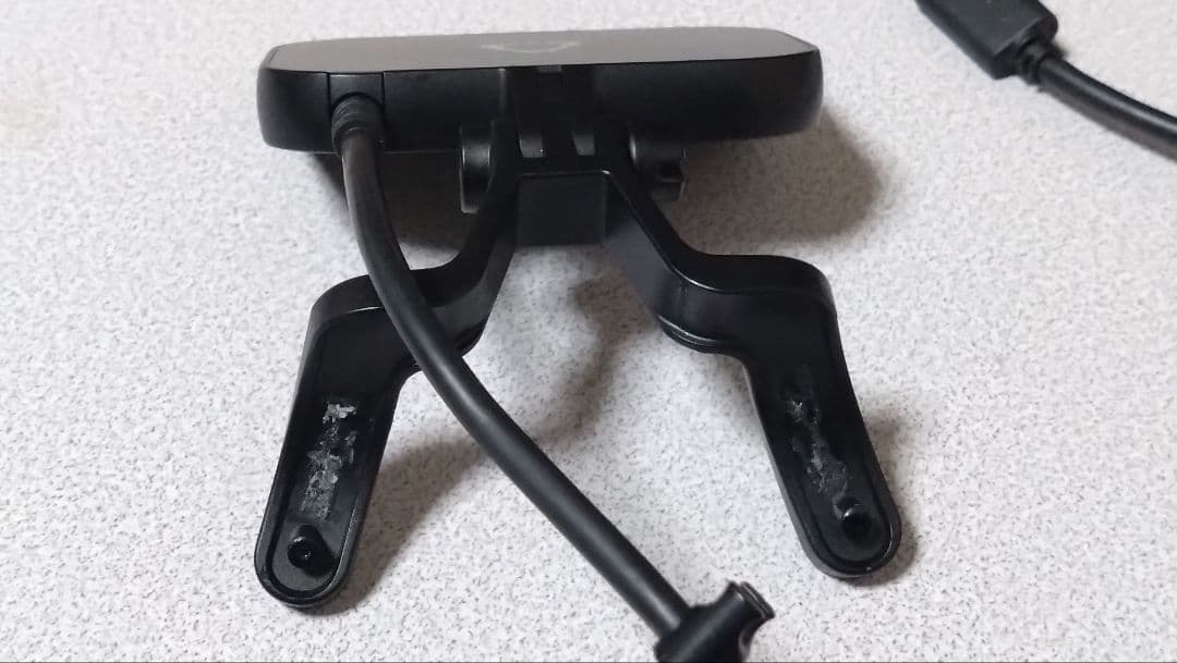 HTC VIVE フェイシャルトラッカー