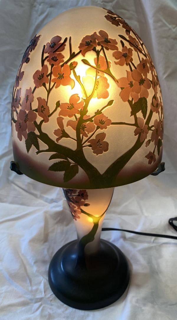 エミールガレ　レプリカ　Emile Galle 風　卓上照明　ナイトスタンド