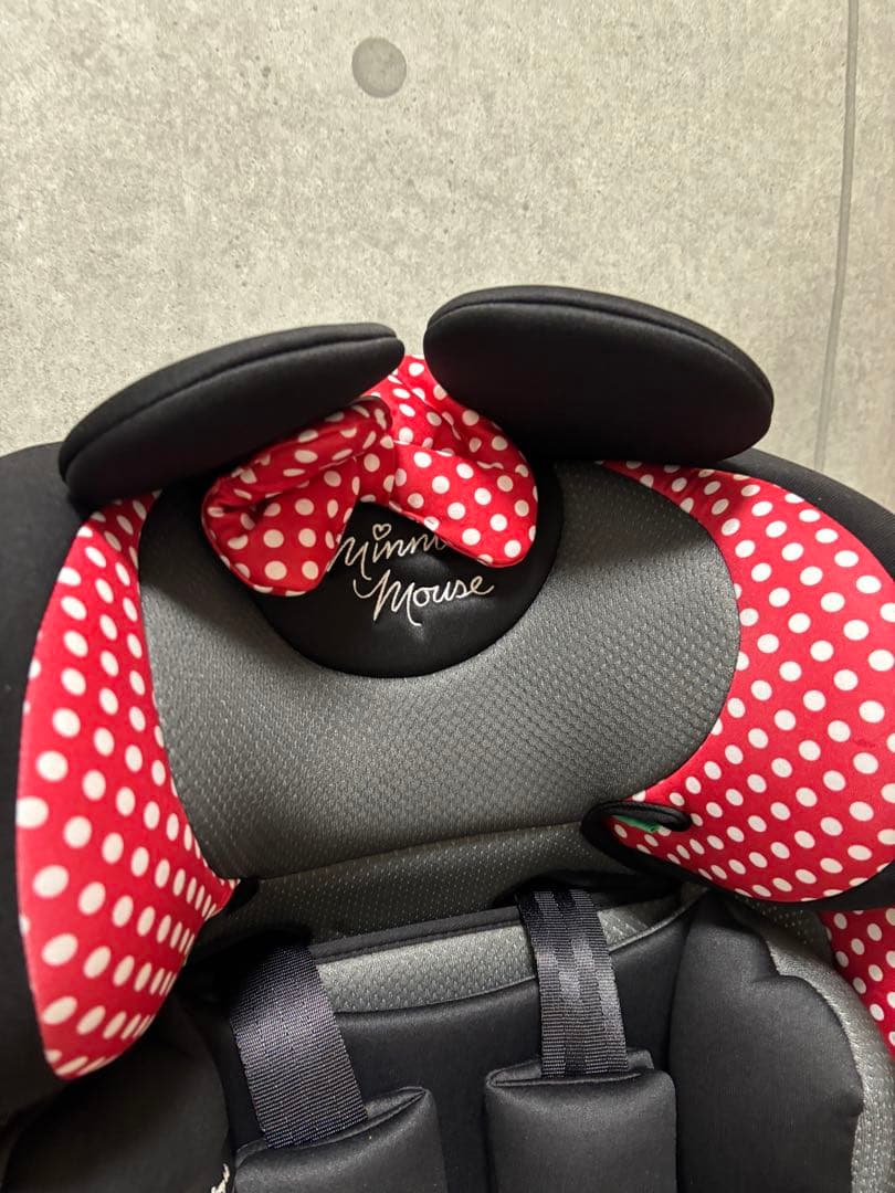 ハーネスジュニアFIXネクスト　ミニーマウス　ジュニアシート　ISOFIX