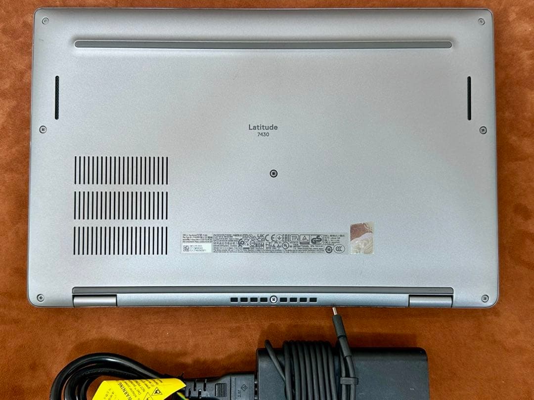 Windowsノート本体 DELL Latitude7430 i5-1245U 16GB 1809