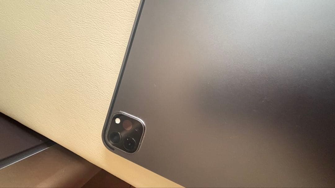 iPad Pro 12.9インチ 512GB 第4世代 ヒビあり