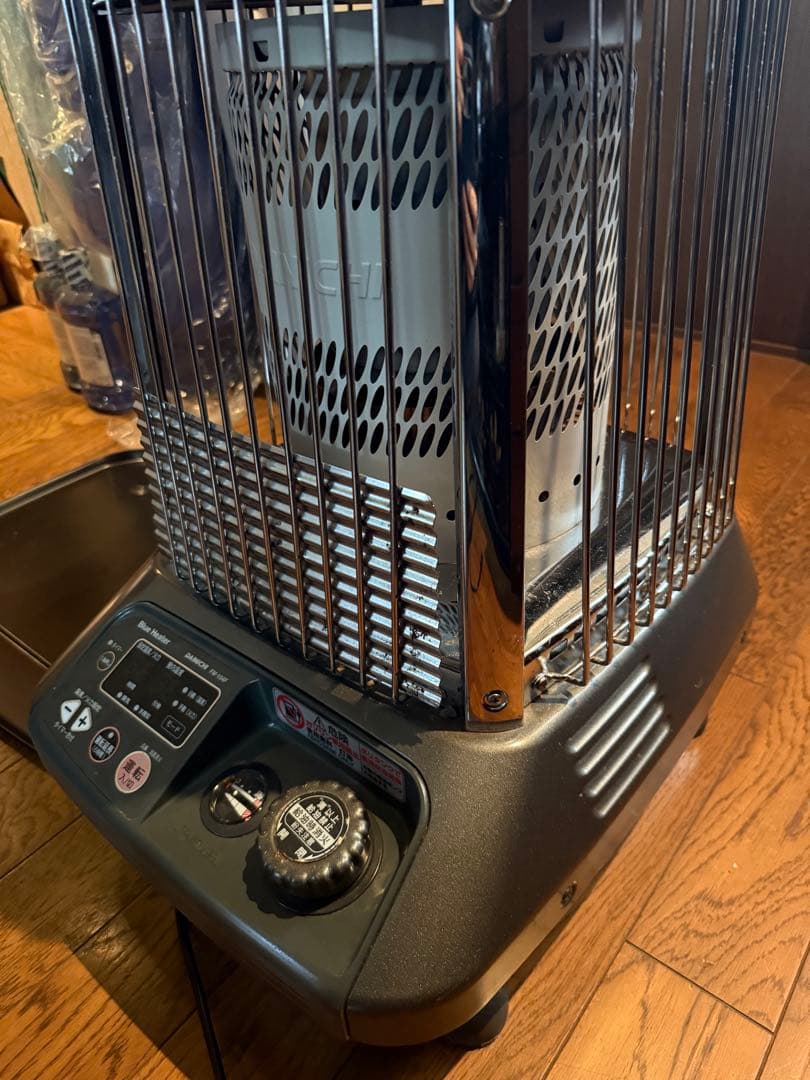 FM-104F ストーブ　2009年製　ダイニチ工業