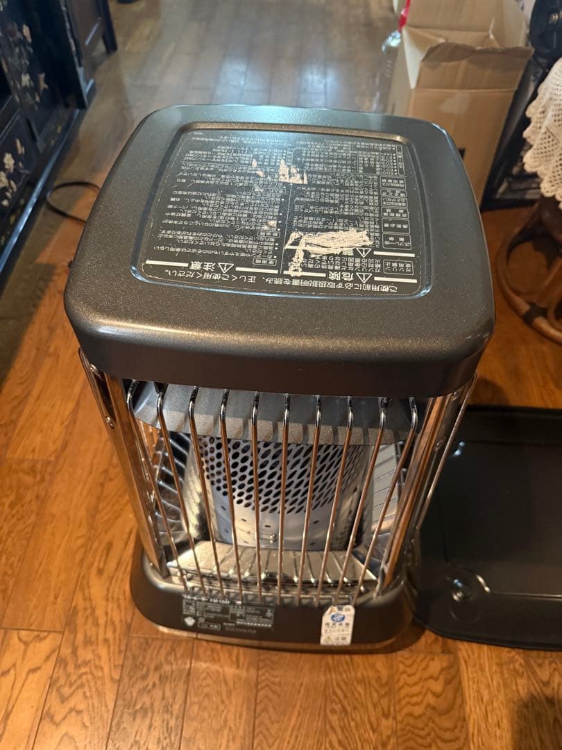 FM-104F ストーブ　2009年製　ダイニチ工業