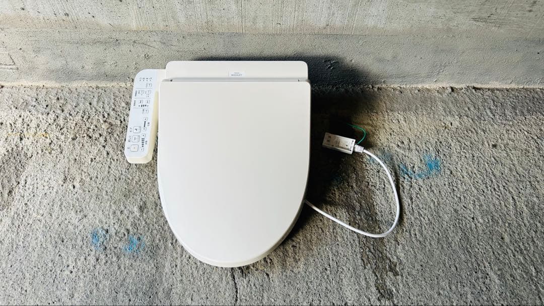 2022年製 ウォシュレットTCK8CK68 TOTO 部品あり 高年式 中古