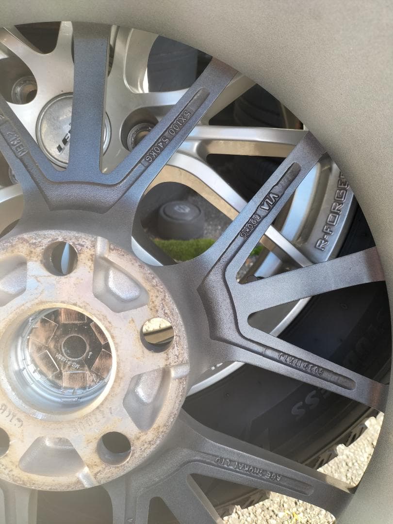 29日まで価格☆ブリヂストン スタッドレスタイヤセット 225/65R17