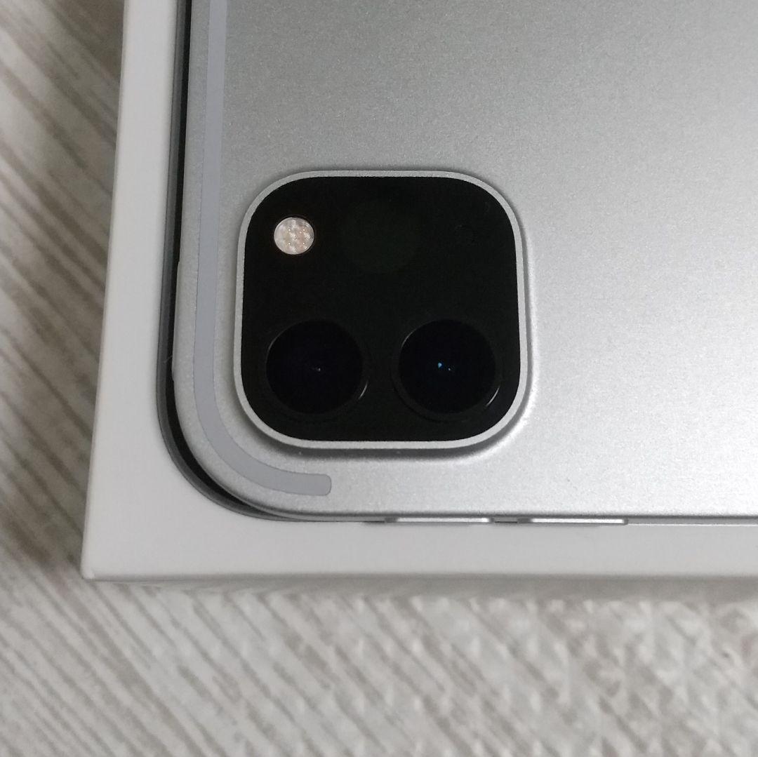 美品 iPadPro 11インチ 第3世代 128GB wifiモデル シルバー