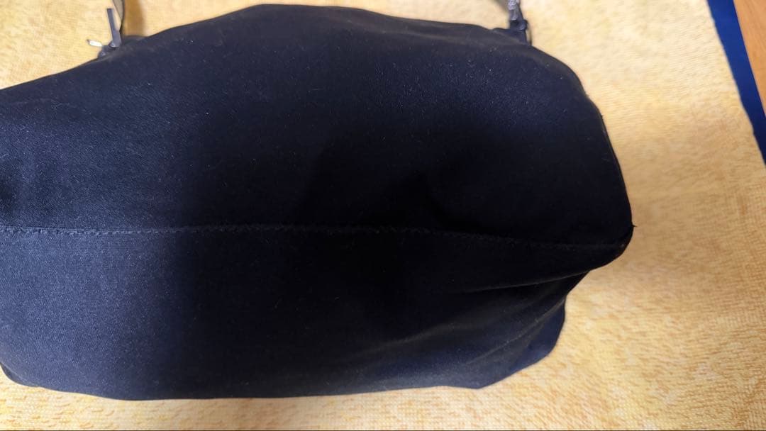 美品フェンディ　マンマバケット　コットンジャージー　ショルダーバッグブラック　黒