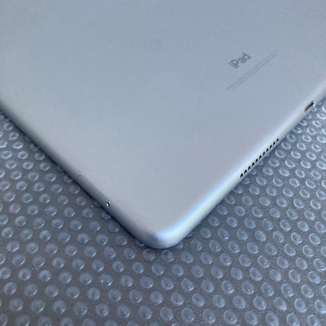 2565外観美品☆電池最良好☆iPadPro256GB10.5インチSIMフリー