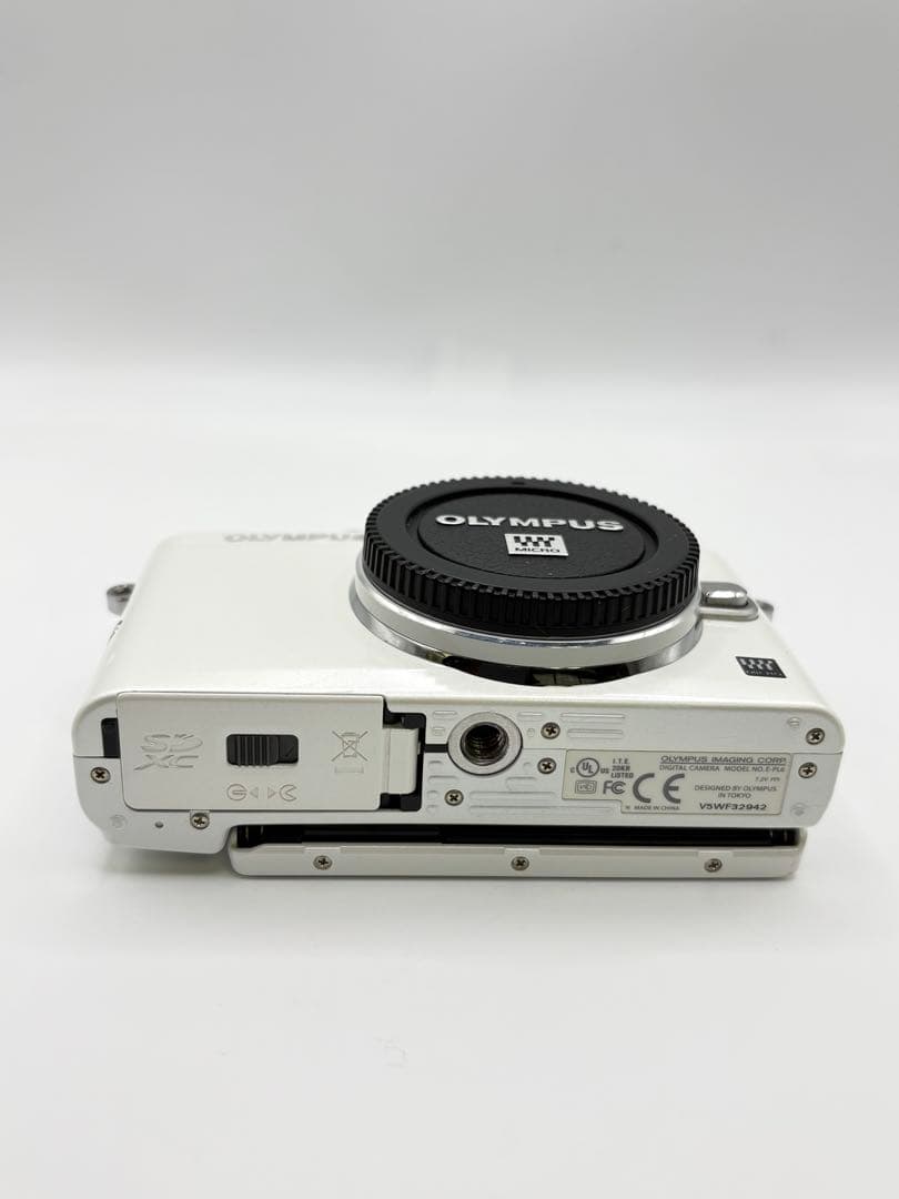 OLYMPUS PEN E-PL6 ホワイト