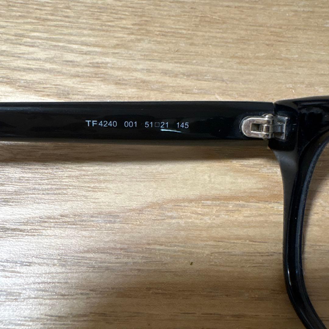 TOM FORD トムフォード　メガネTF4240 001