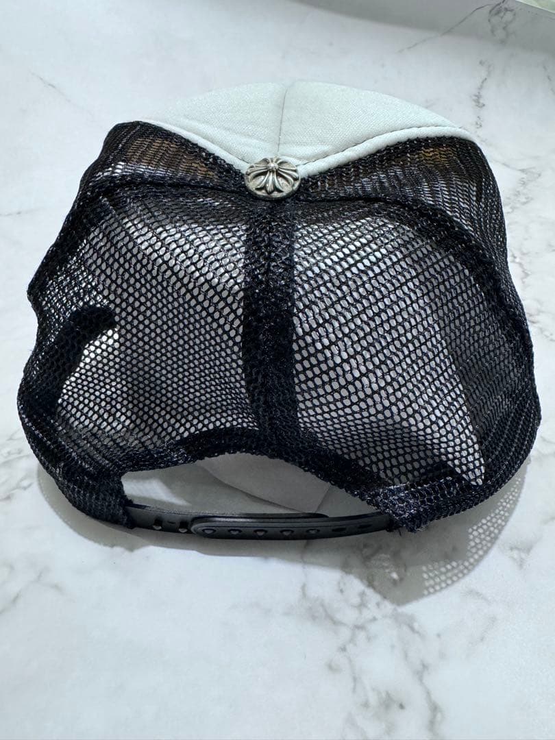 【超美品】CHROME HEARTS 刺繍トラッカーキャップ ブラック/ホワイト