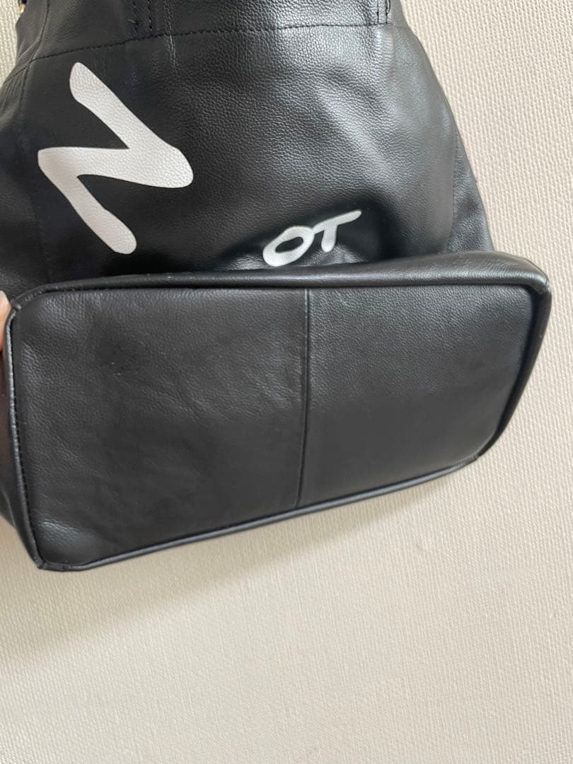 ⭐︎イントキシック ⭐︎intoxic nouerレザーバッグ