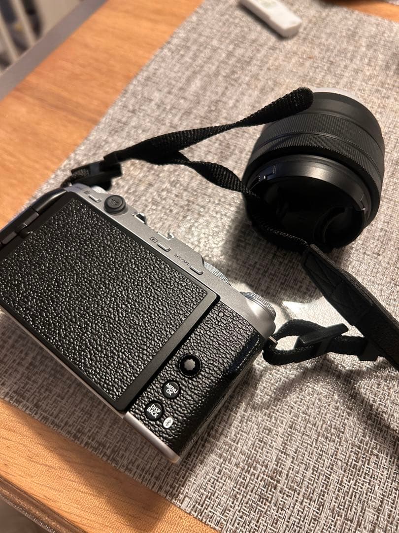 FUJIFILM X-M5 レンズキット XC15-45 シルバー