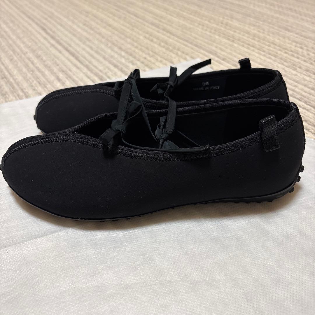 【CECILE BAHSEN】ブラックフラットシューズ