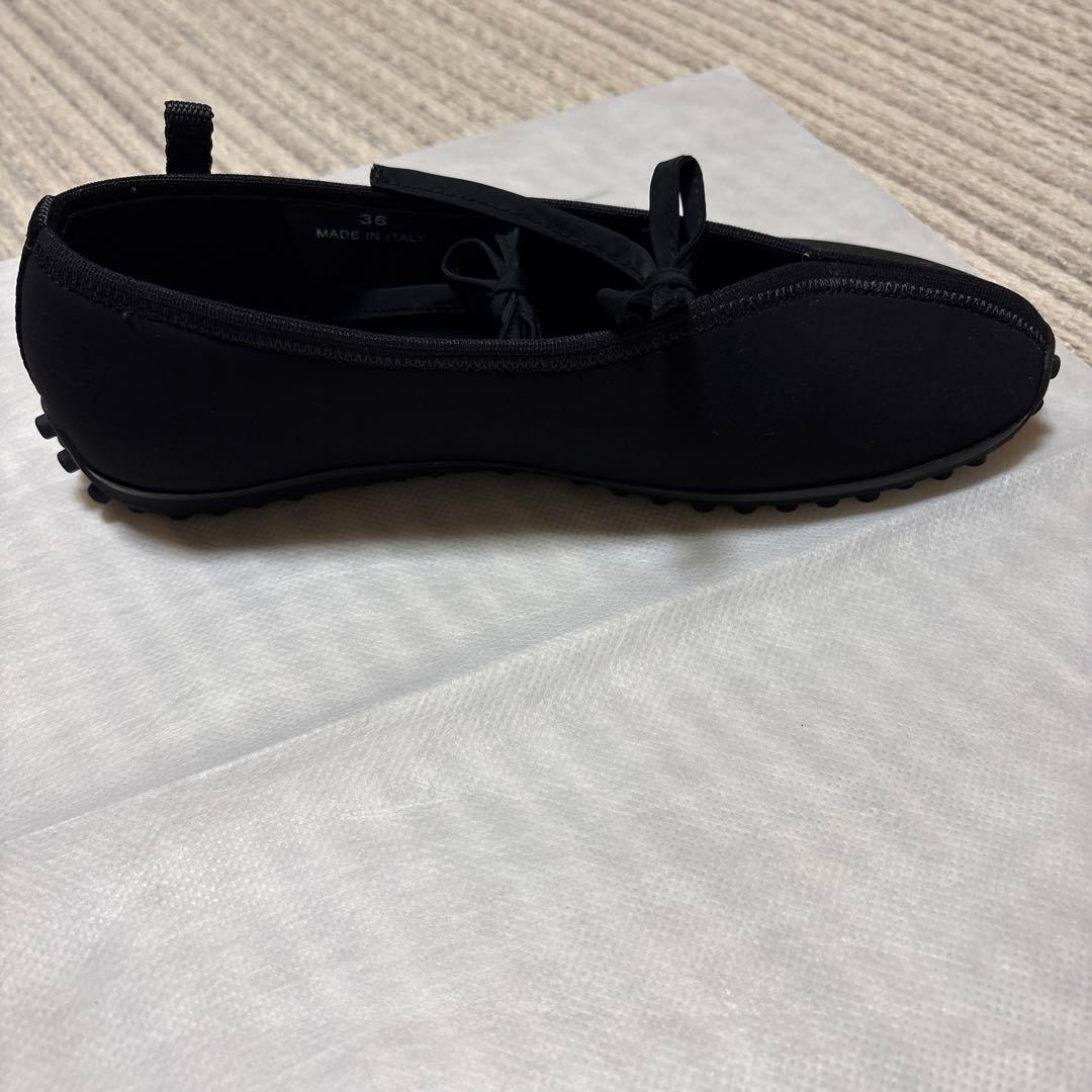 【CECILE BAHSEN】ブラックフラットシューズ