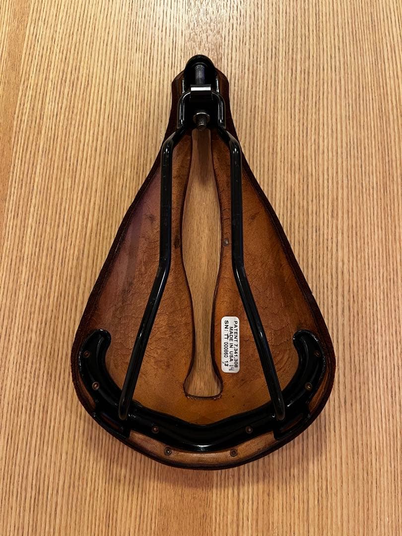SELLE ANATOMICA (セラアナトミカ) レザーサドル
