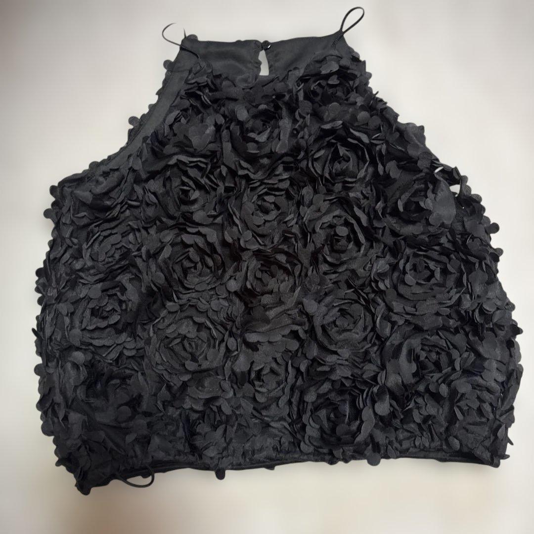 ボリュームフラワーモチーフアメスリトップス⌘ブラック