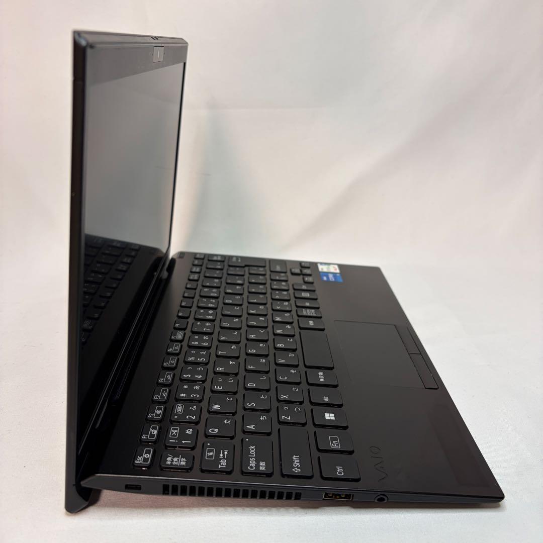 美品 VAIO Pro PJ 13世代 Pシリーズ i5 16GB LTEモデル