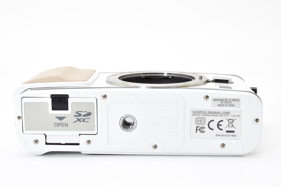 OLYMPUS E-P3 ミラーレスカメラ ホワイト 本体
