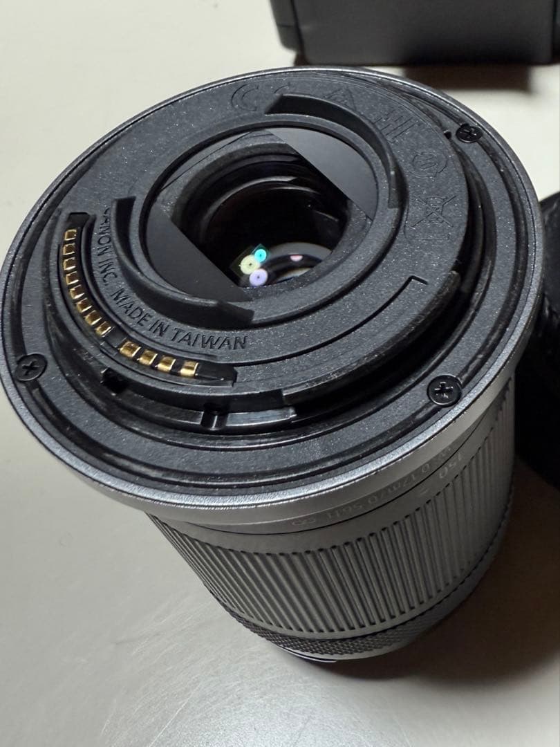 Canon 18-150mm ズームレンズ