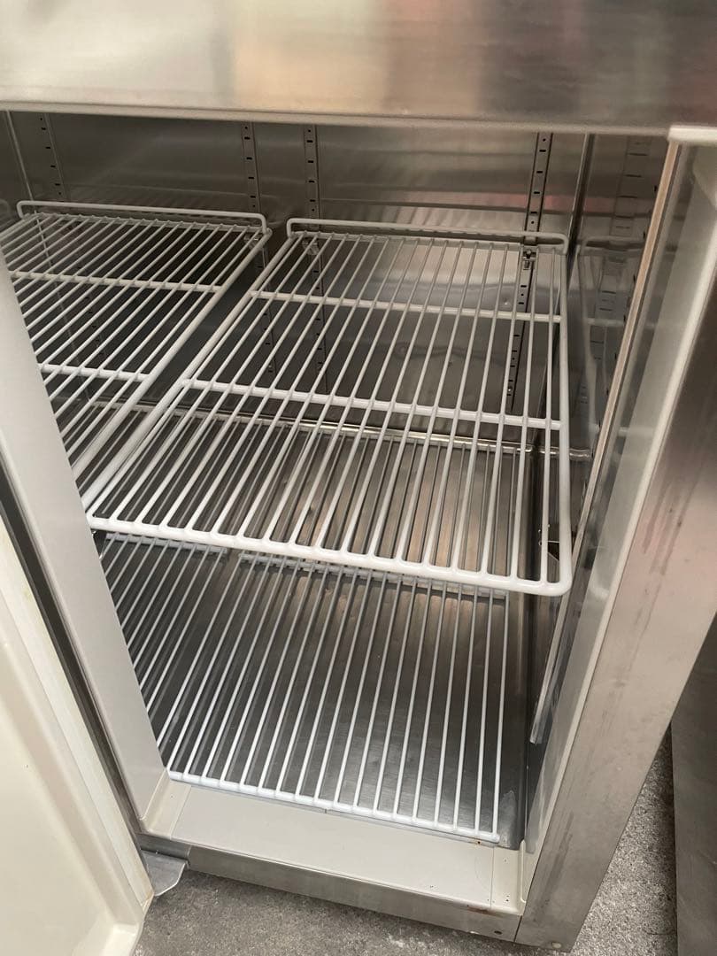 2018年製ホシザキ冷蔵庫縦型　HR-90Z3