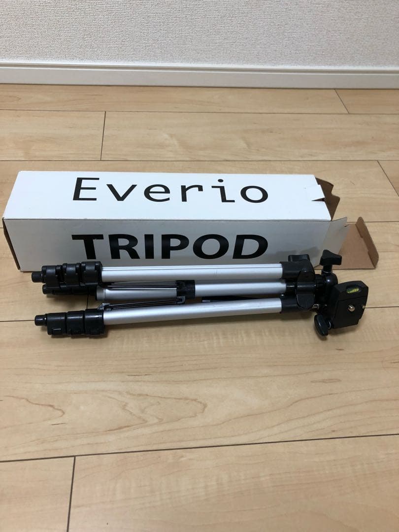 ビデオカメラ JVC