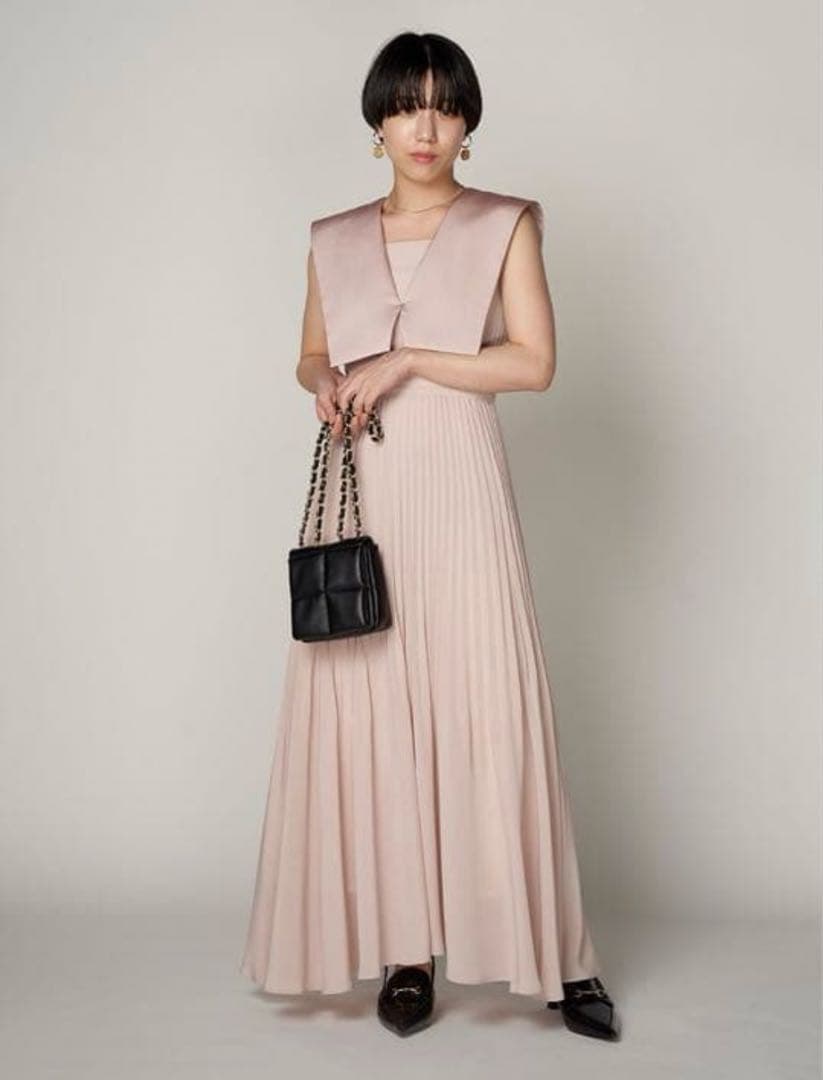 LILY BROWN リリーブラウン　デシンプリーツドレス　オケージョンドレス